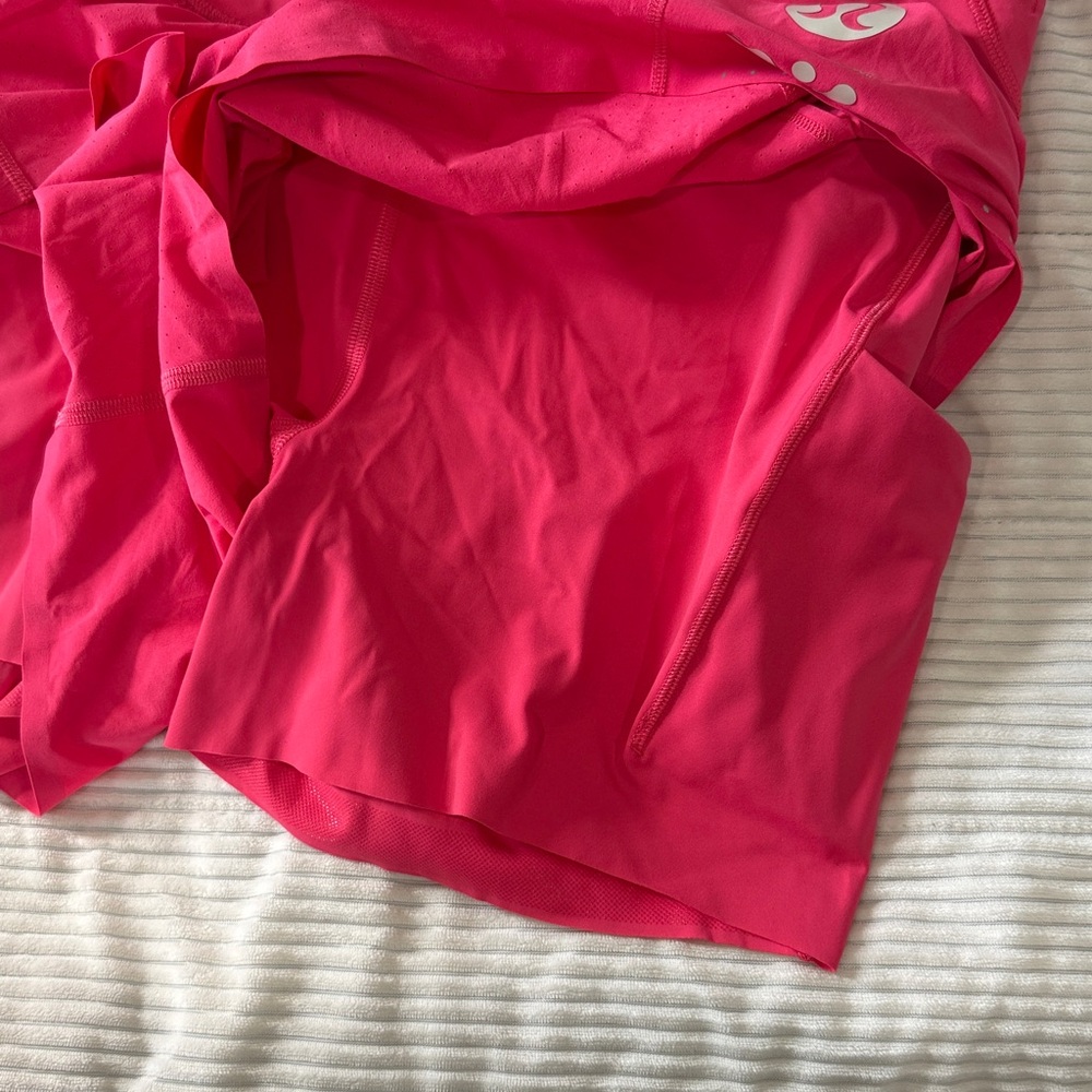 lululemon athletica nulux road to trail sonic pink shorts size 12 - Picture 7 of 8